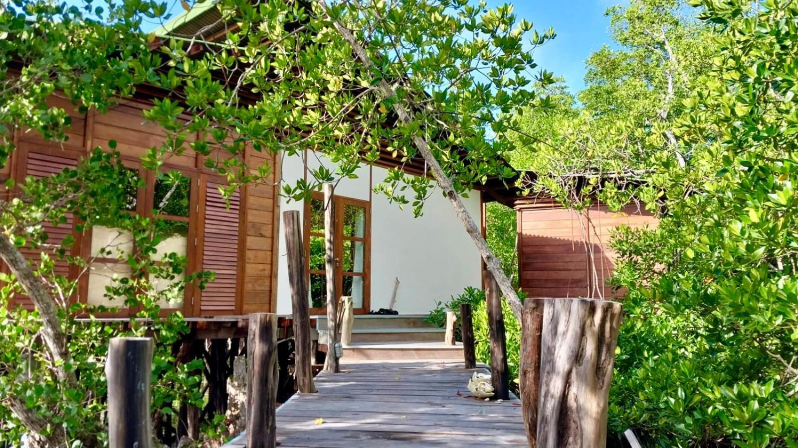 Villa Luzo & Tours Saonek Exteriér fotografie