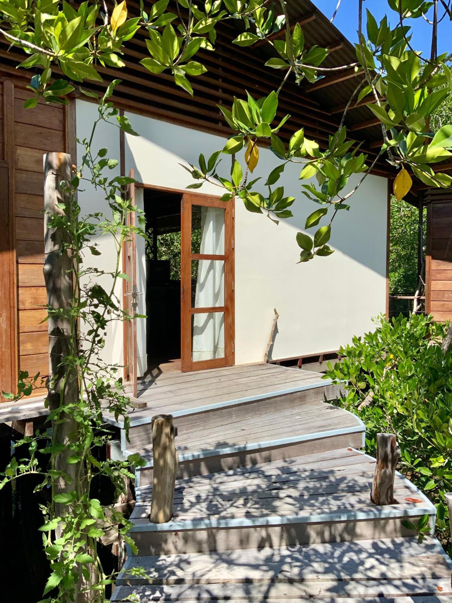 Villa Luzo & Tours Saonek Exteriér fotografie